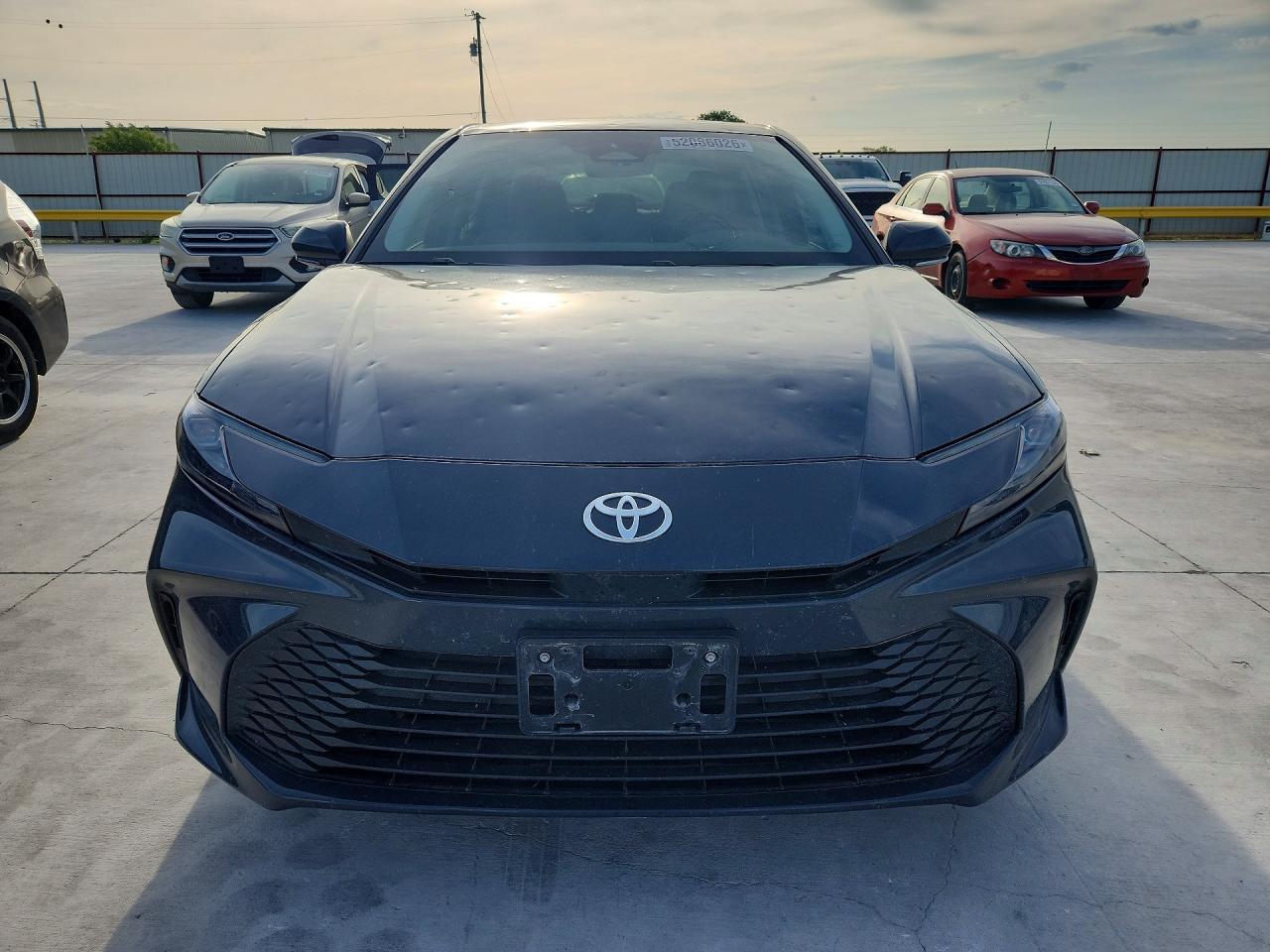 2025 Toyota Camry Le - Фото 5