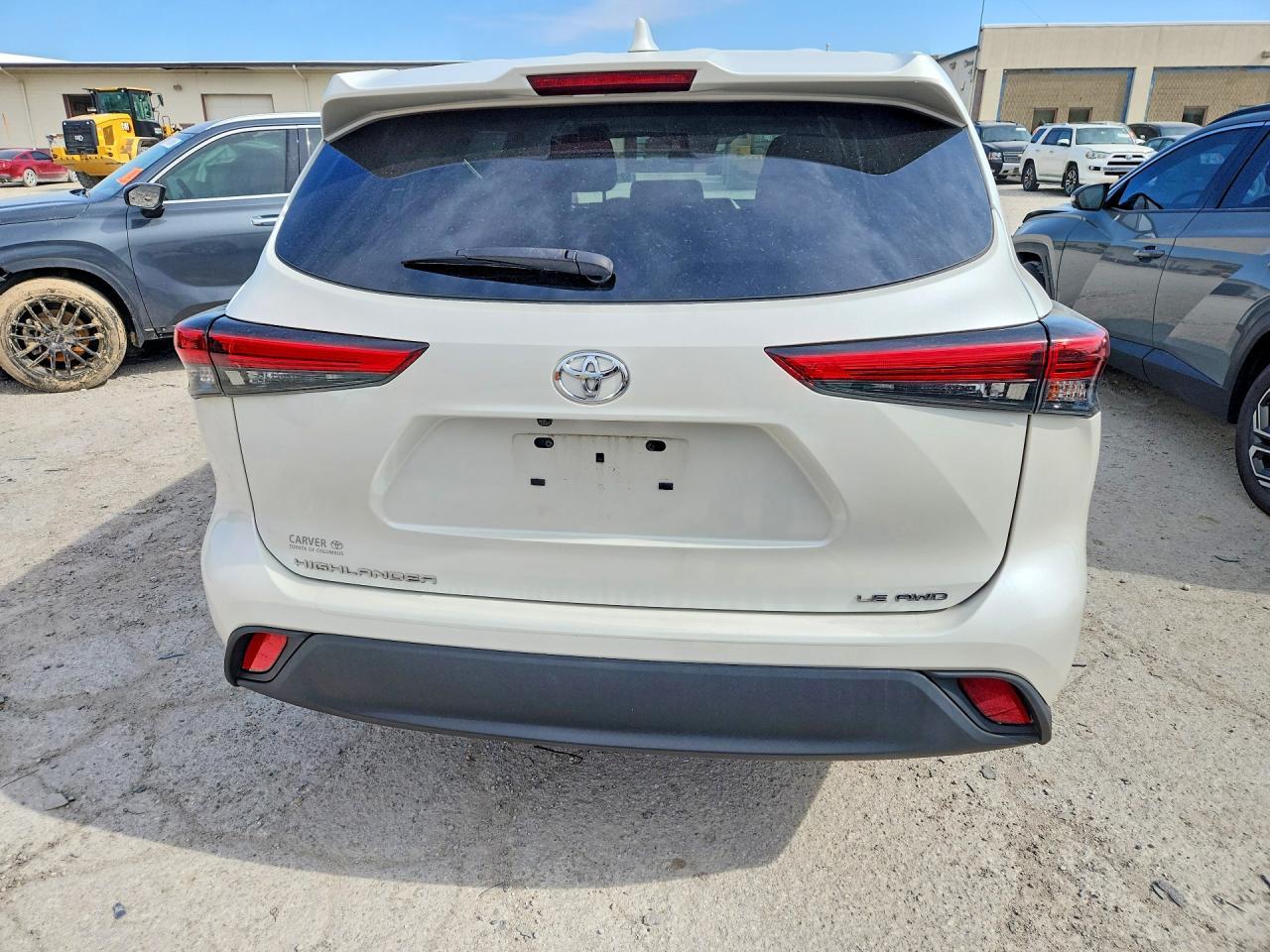 2021 Toyota Highlander Le - Фото 6