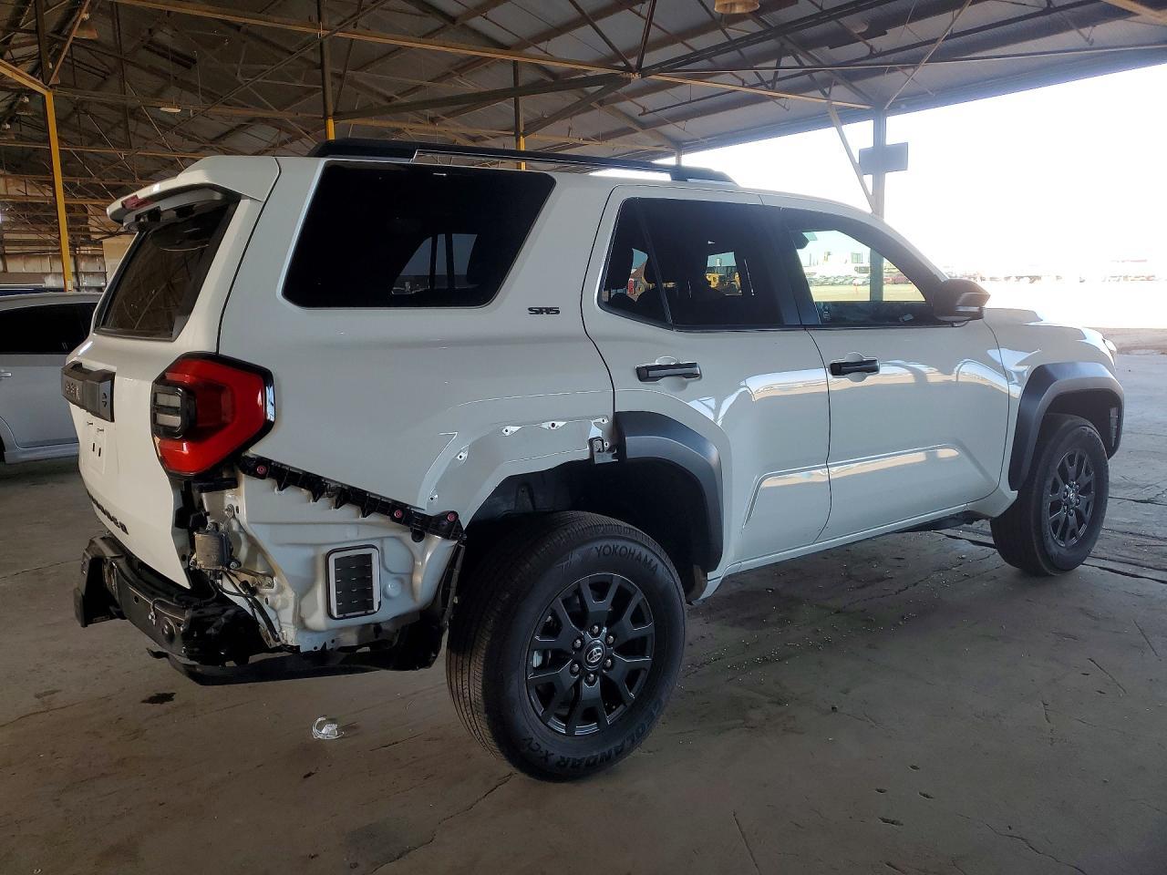 2025 Toyota 4Runner Sr5 - Image 3