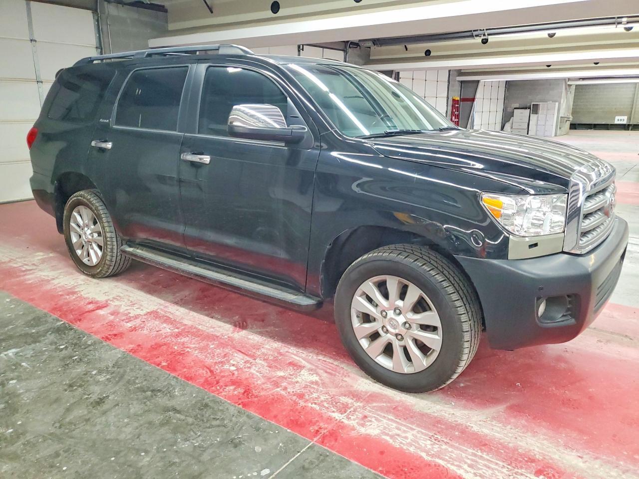2016 Toyota Sequoia Platinum - Фото 4