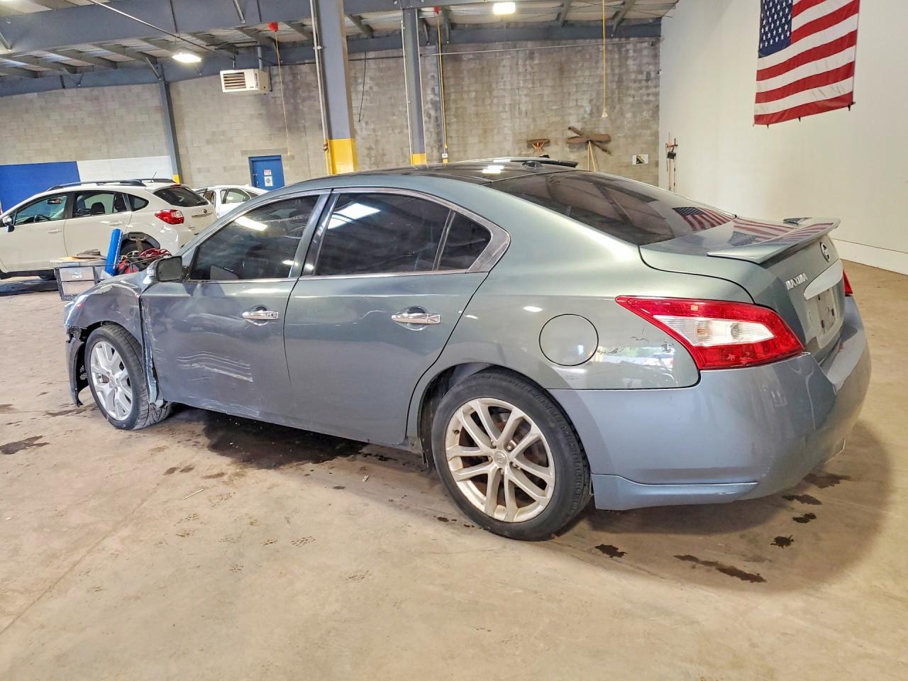 2009 Nissan Maxima 3.5 S - Фото 2