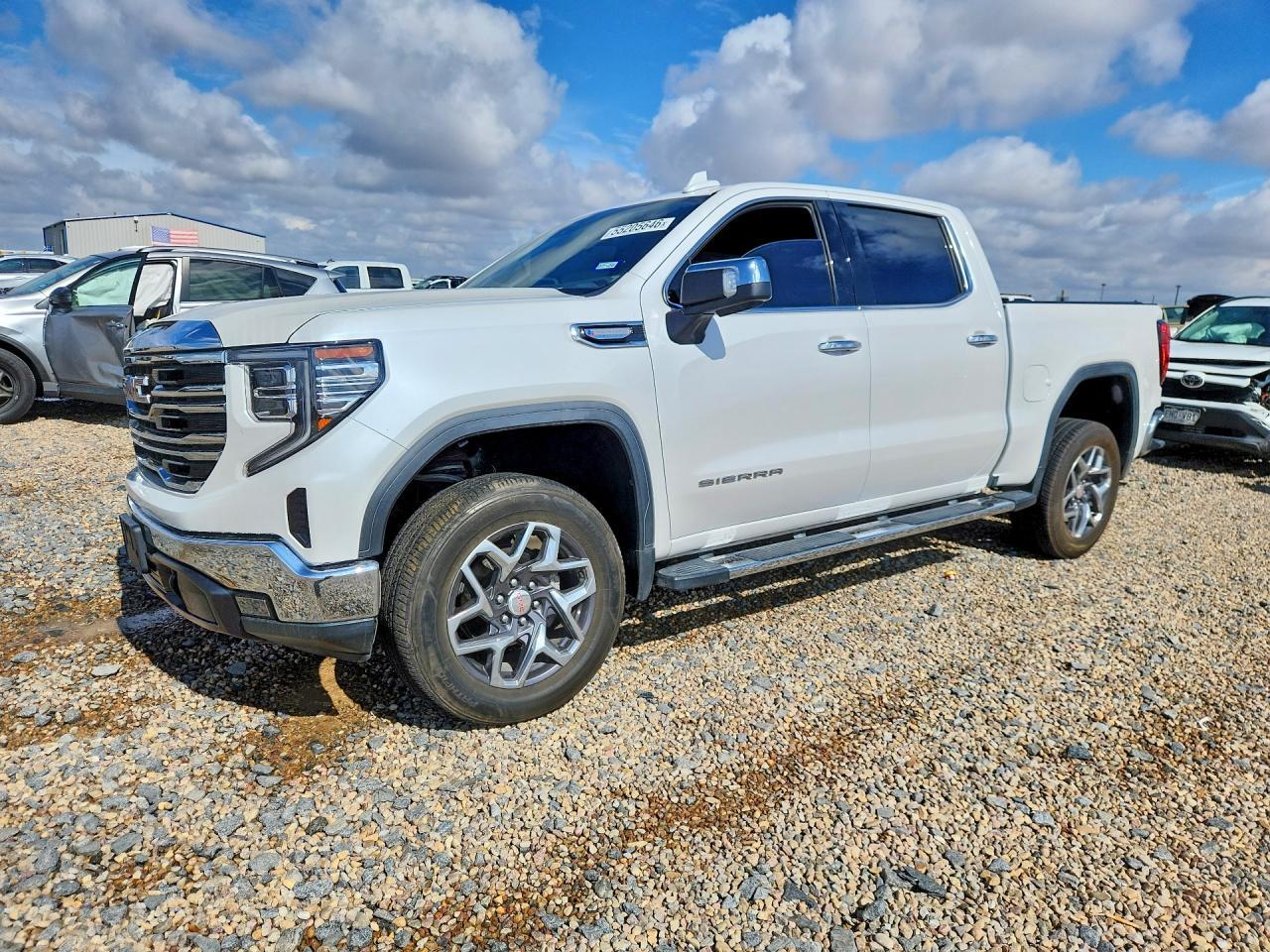 2023 GMC Sierra C1500 Slt