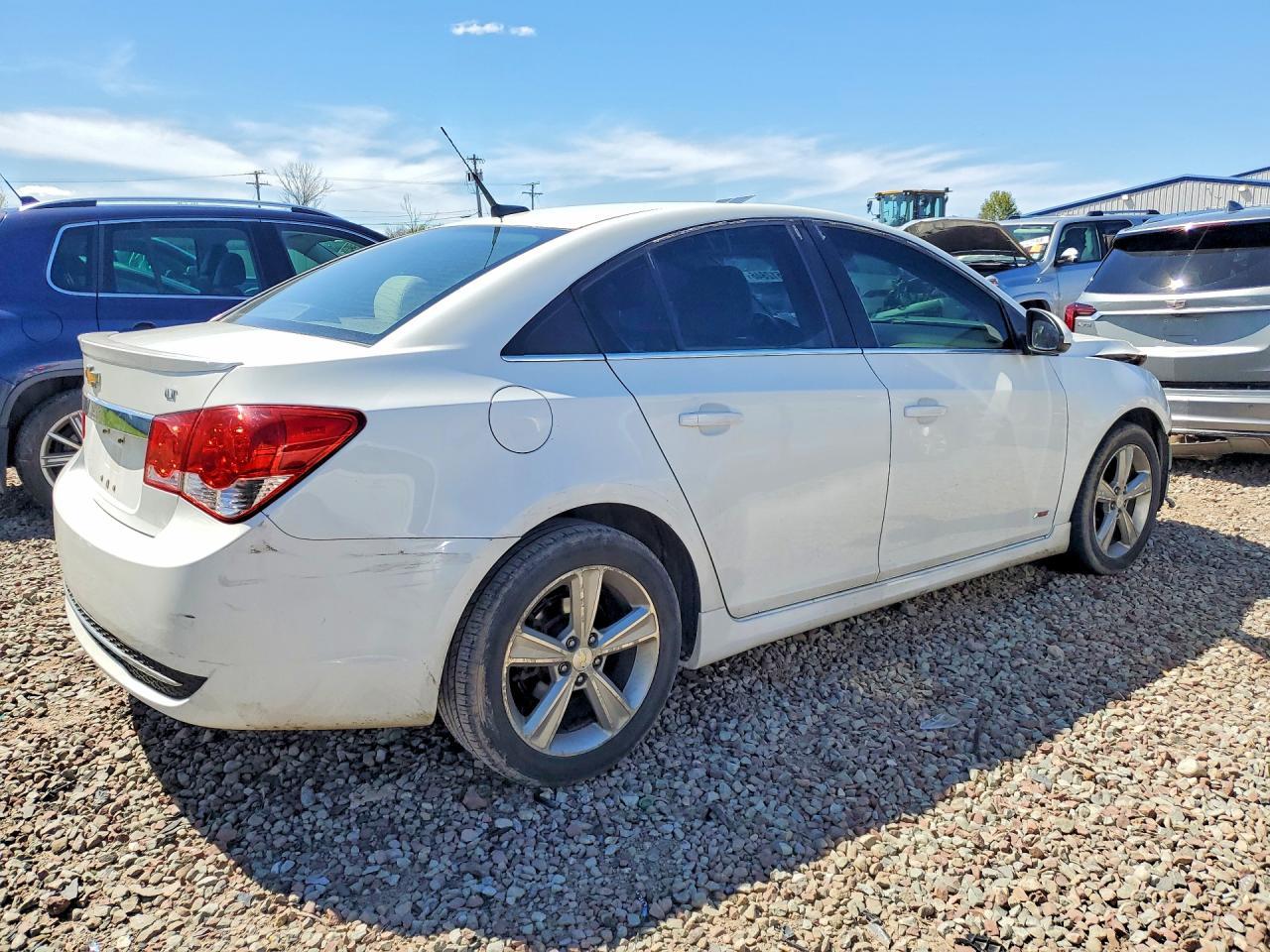 2014 Chevrolet Cruze Lt - Image 3