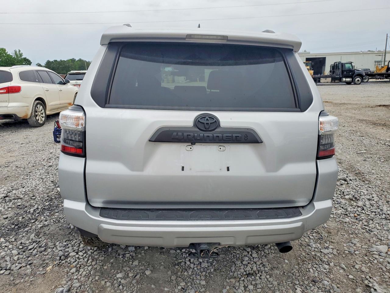 2023 Toyota 4Runner Trd Off-Road Premium - Image 6