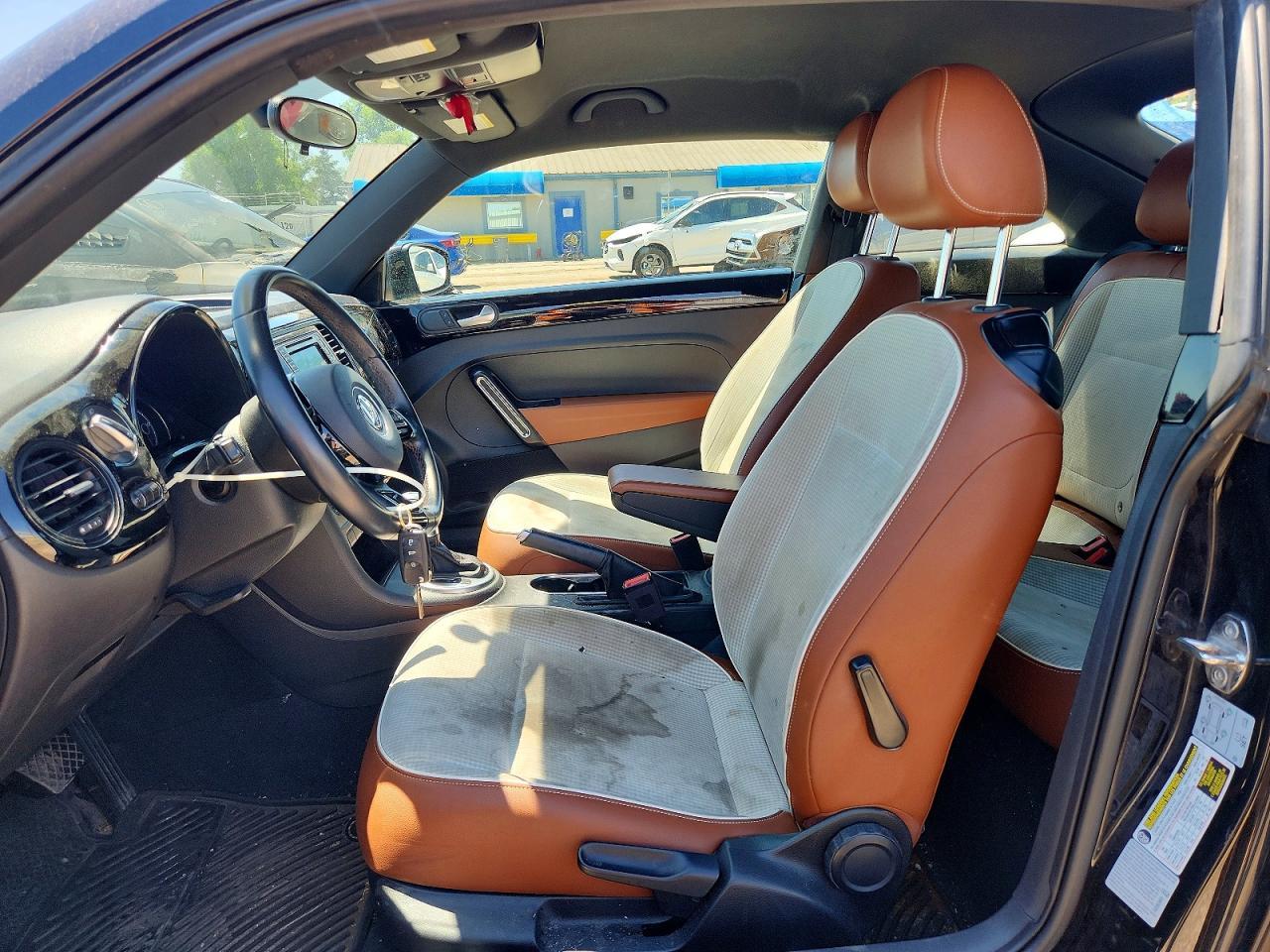 2017 Volkswagen Beetle - Фото 7