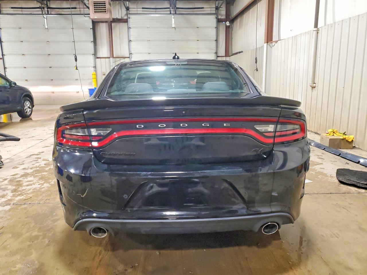 2019 Dodge Charger R - Фото 6