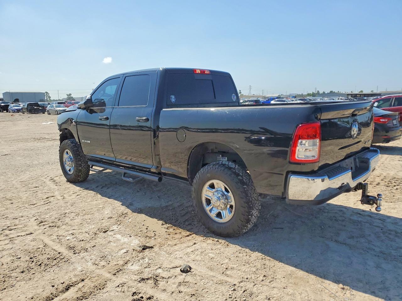 2022 Ram 2500 Tradesman - Image 2