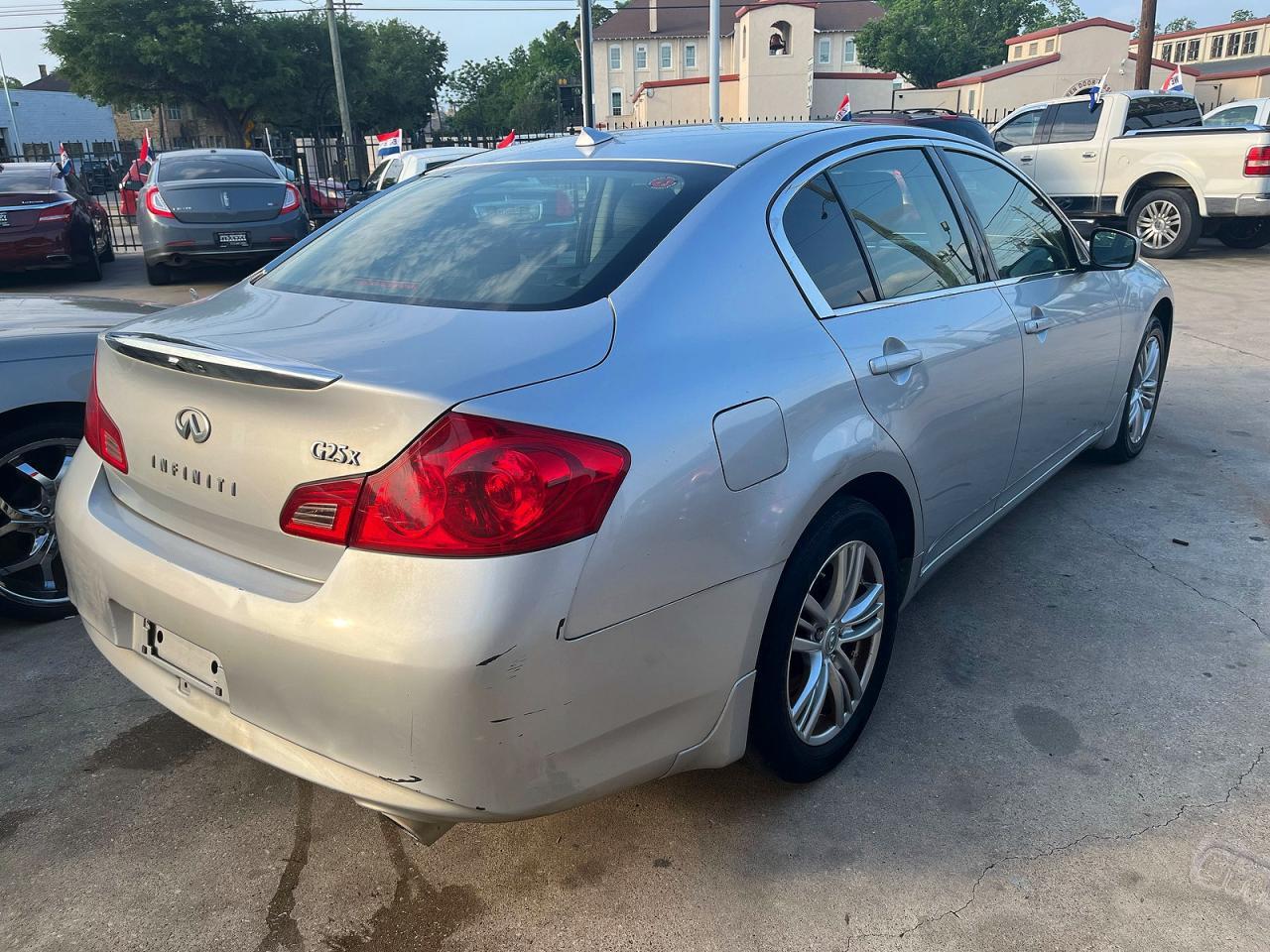 2012 Infiniti G25 Sedan X - Фото 4