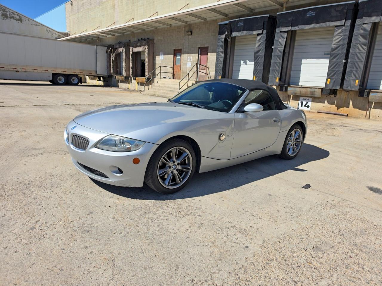2005 BMW Z4 3.0 - Фото 2