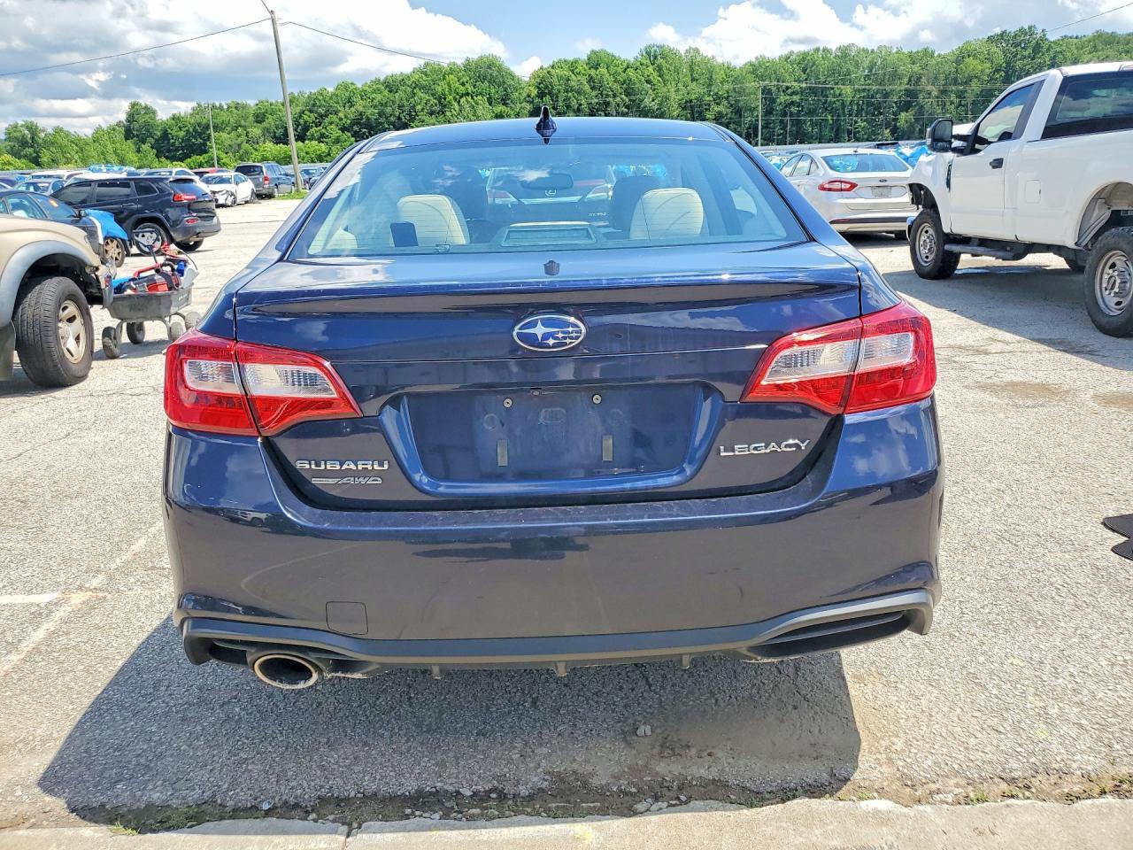2018 Subaru Legacy 2.5I Premium - Фото 6