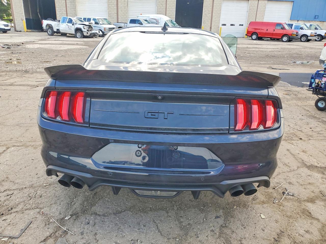 2021 Ford Mustang Gt - Фото 6