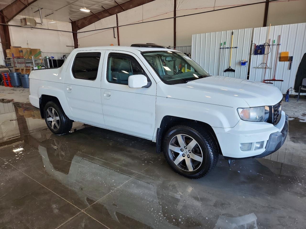 2014 Honda Ridgeline Rtl-S - Image 4