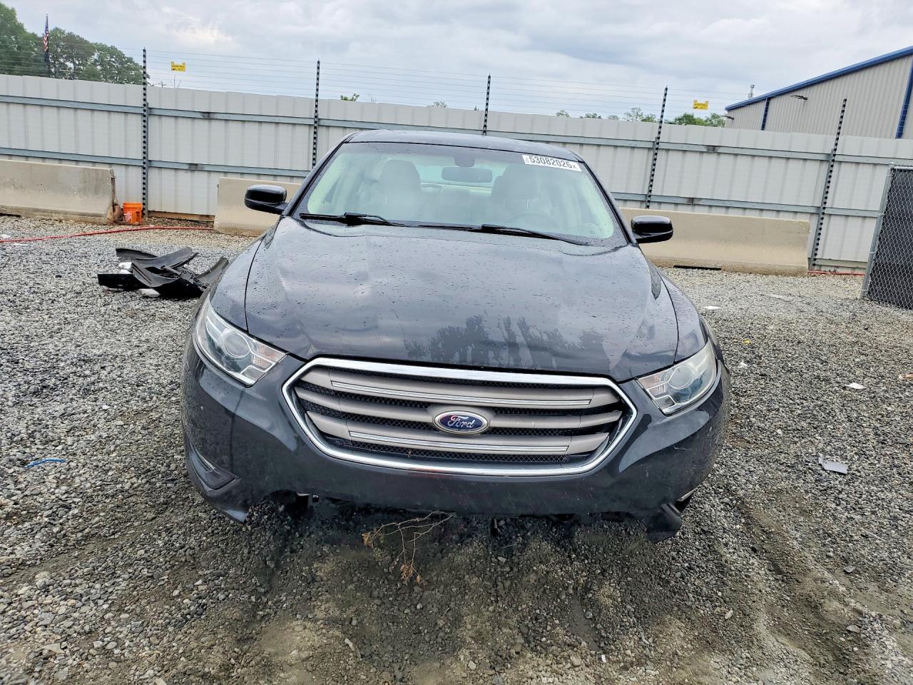 2015 Ford Taurus Sel - Фото 5