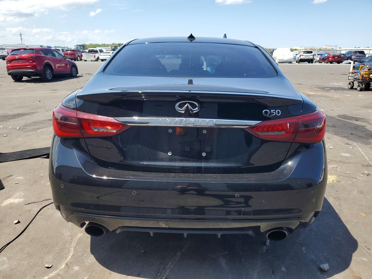2018 Infiniti Q50 3.0T Luxe - Image 6
