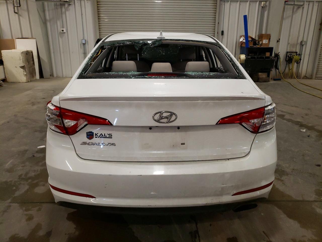 2017 Hyundai Sonata Se - Фото 6