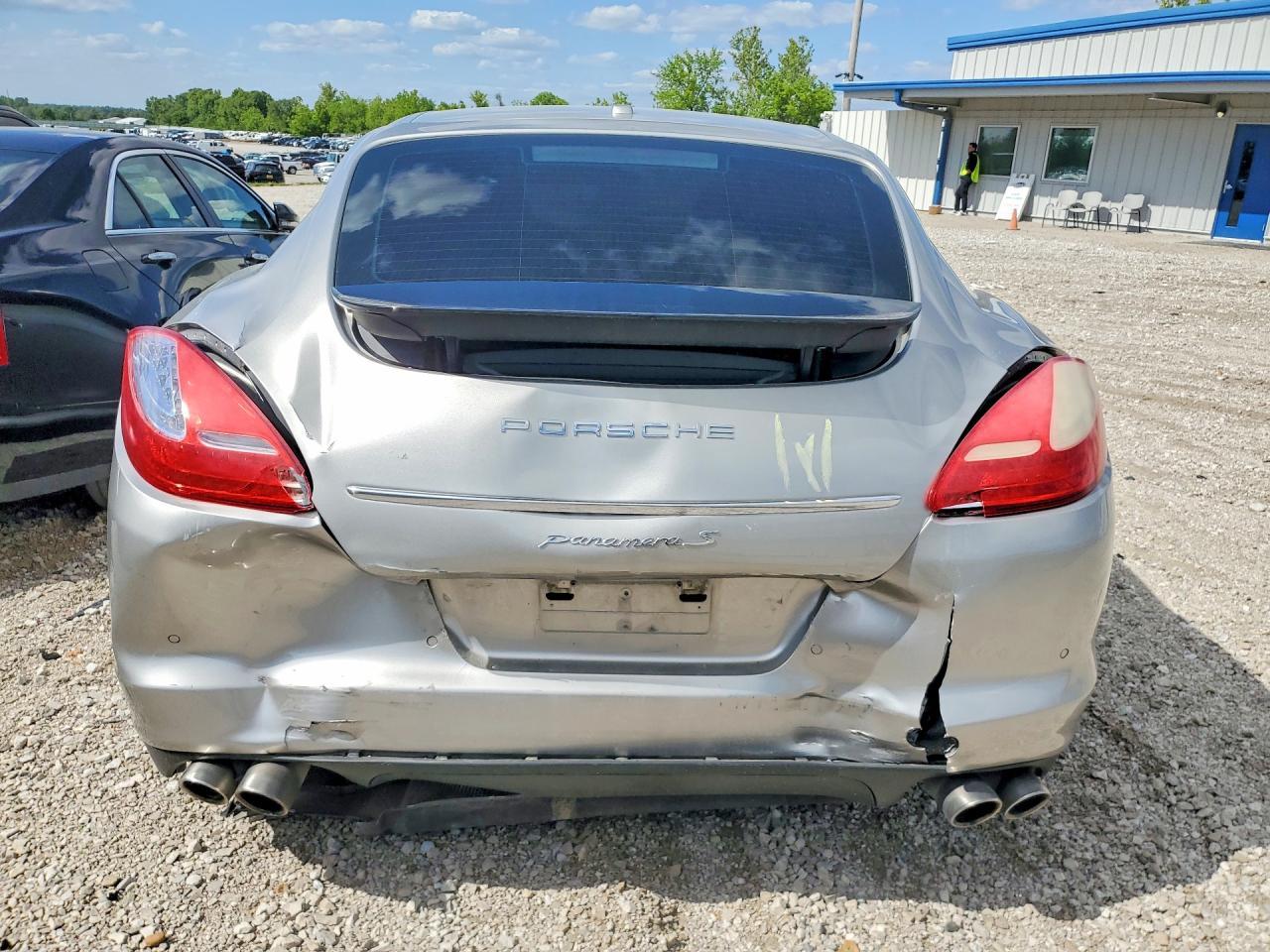 2010 Porsche Panamera S - Фото 6