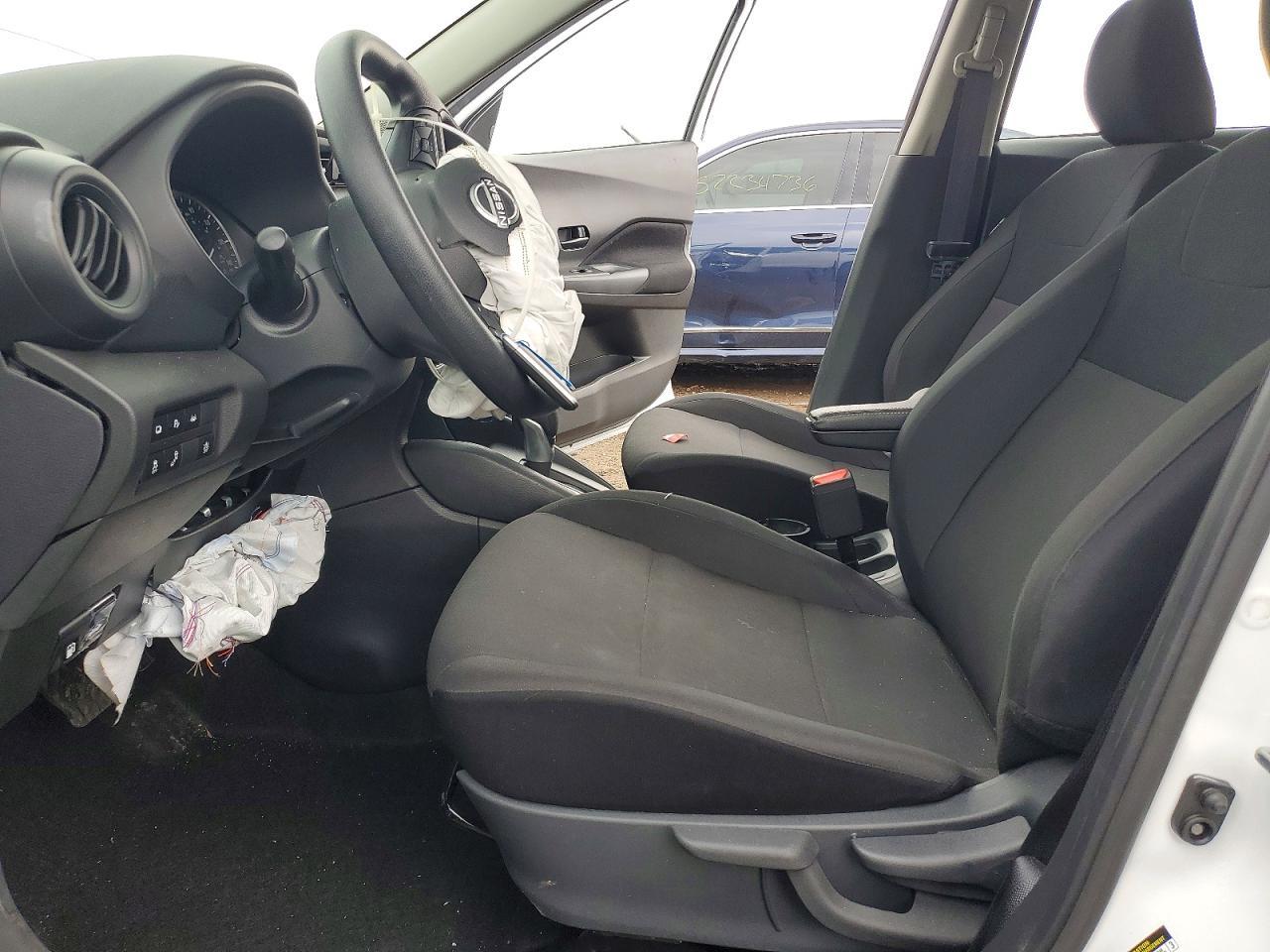2025 Nissan Kicks Play S - Image 7