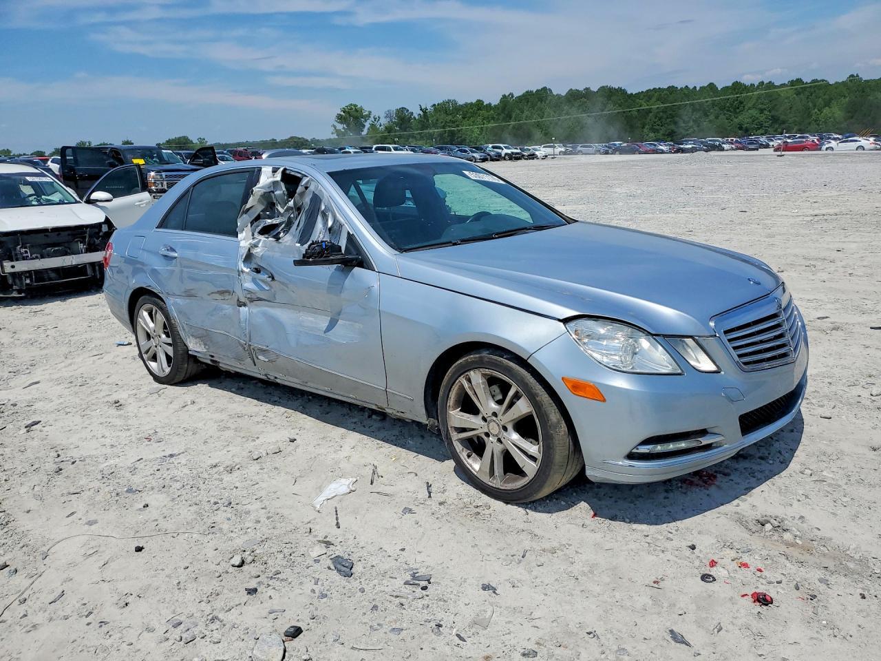2013 Mercedes-Benz E 350 4Matic - Image 4