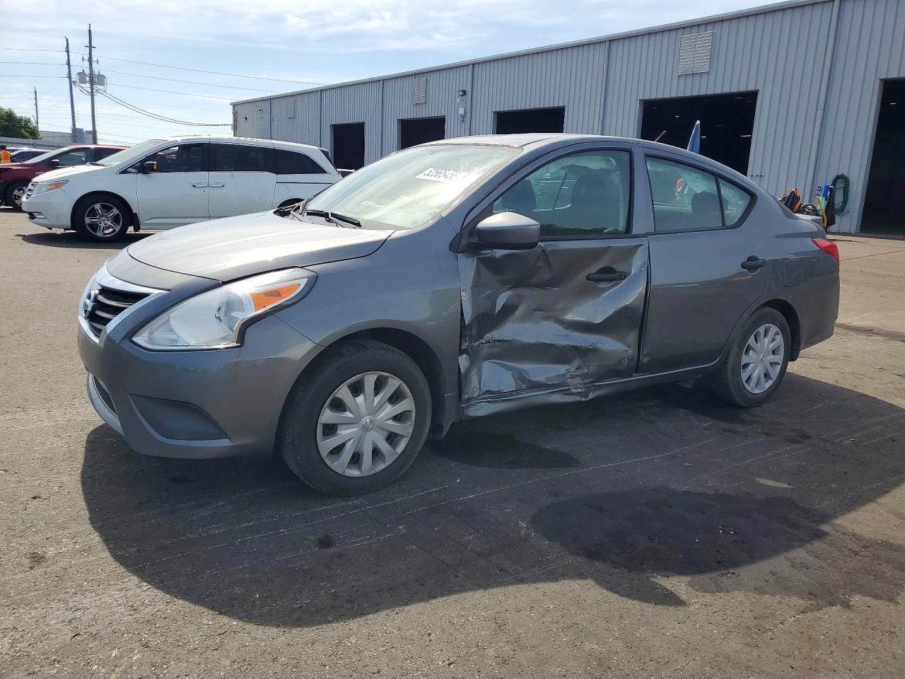 2019 Nissan Versa S Plus
