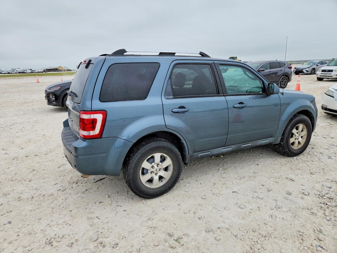 2012 Ford Escape Limited - Фото 3