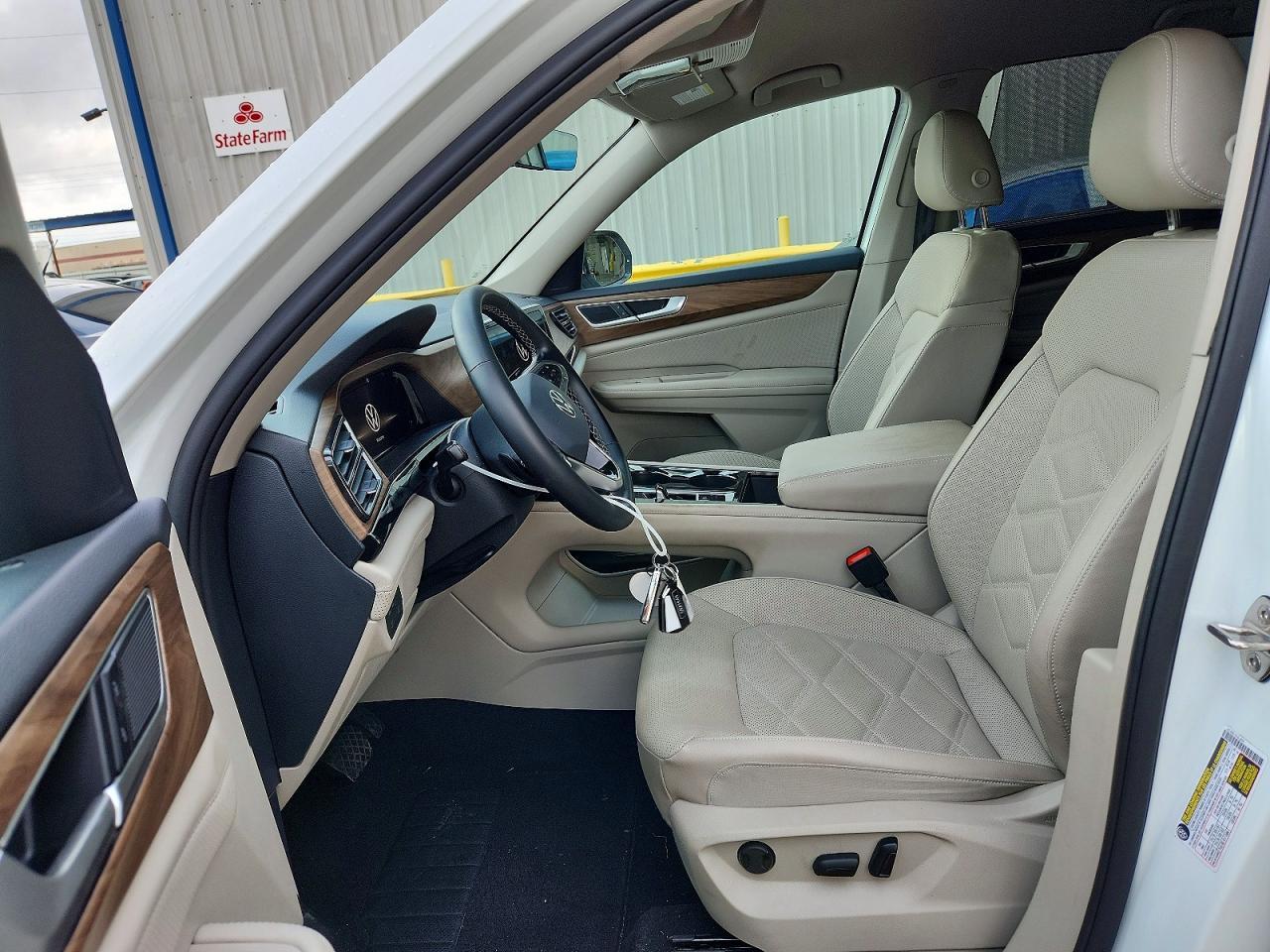 2024 Volkswagen Atlas Se - Image 7