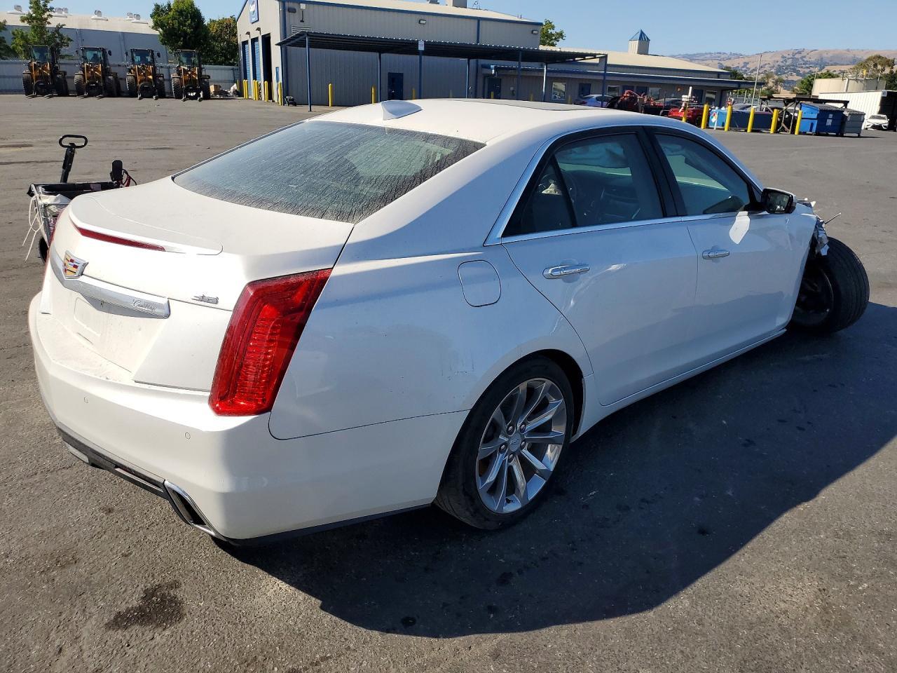 2019 Cadillac Cts Luxury - Фото 3