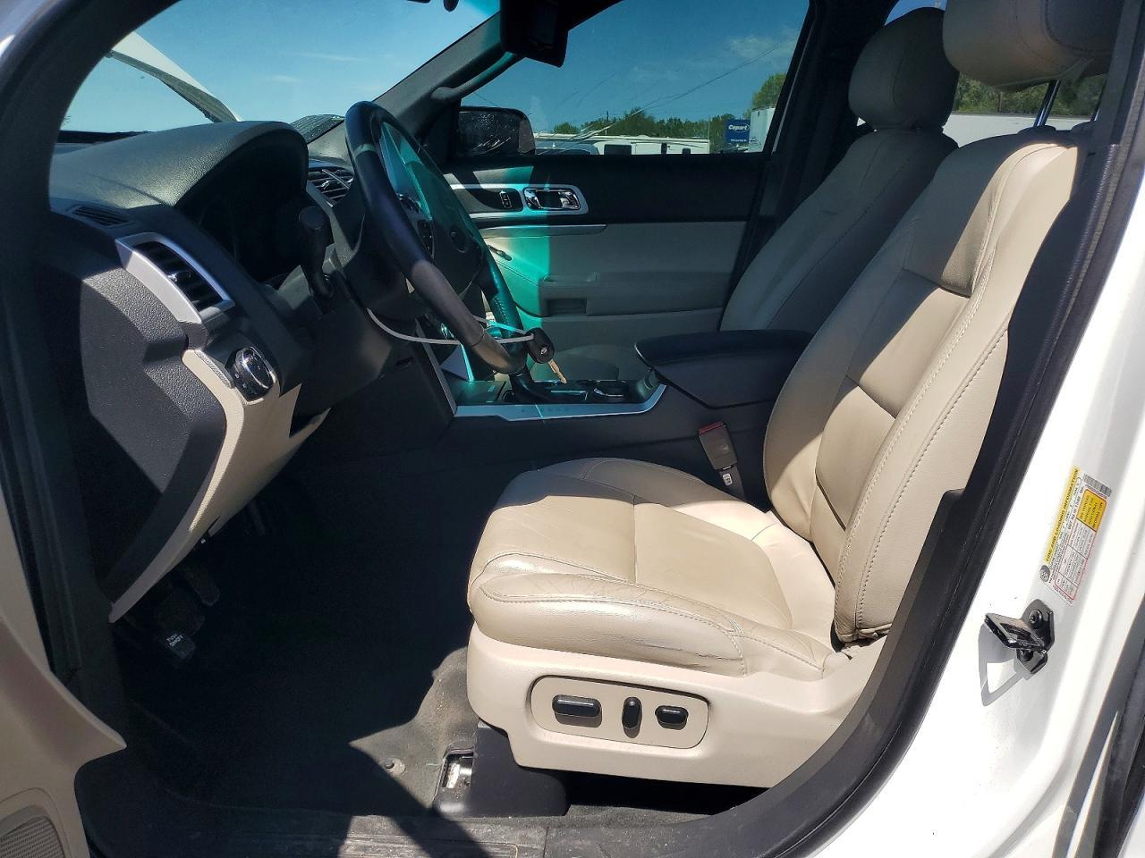 2014 Ford Explorer Xlt - Image 7