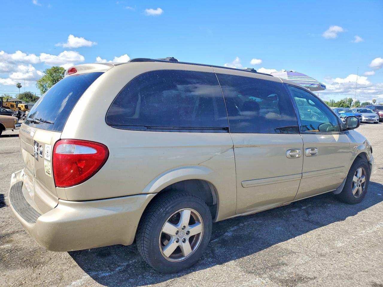 2007 Dodge Grand Caravan Sxt - Фото 3