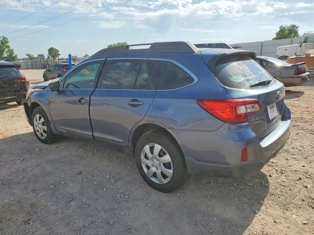2015 Subaru Outback 2.5I - Фото 2