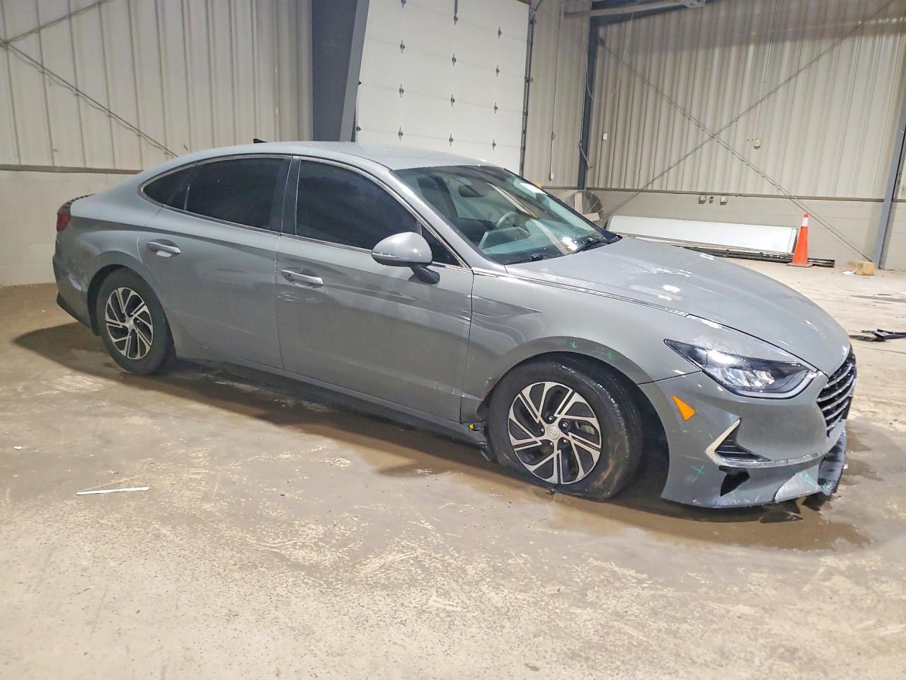 2021 Hyundai Sonata Hybrid Blue - Image 4