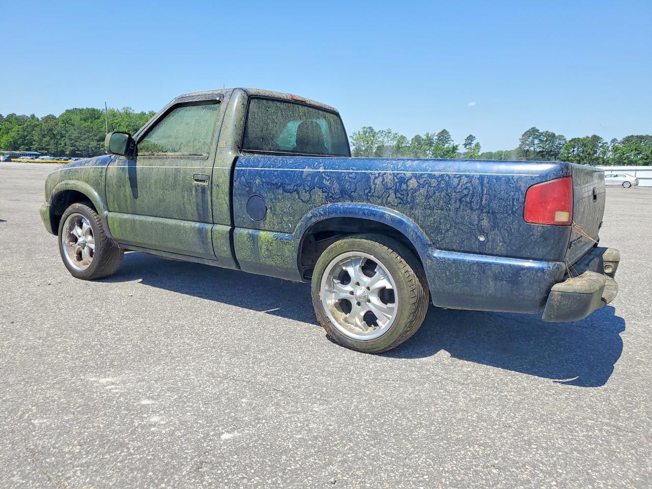2003 GMC Sonoma - Фото 2