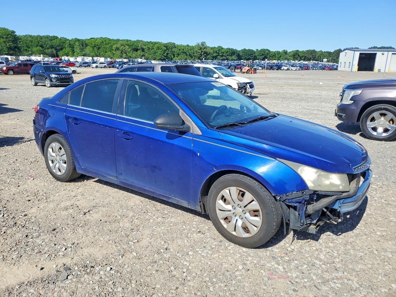 2012 Chevrolet Cruze Ls - Image 4