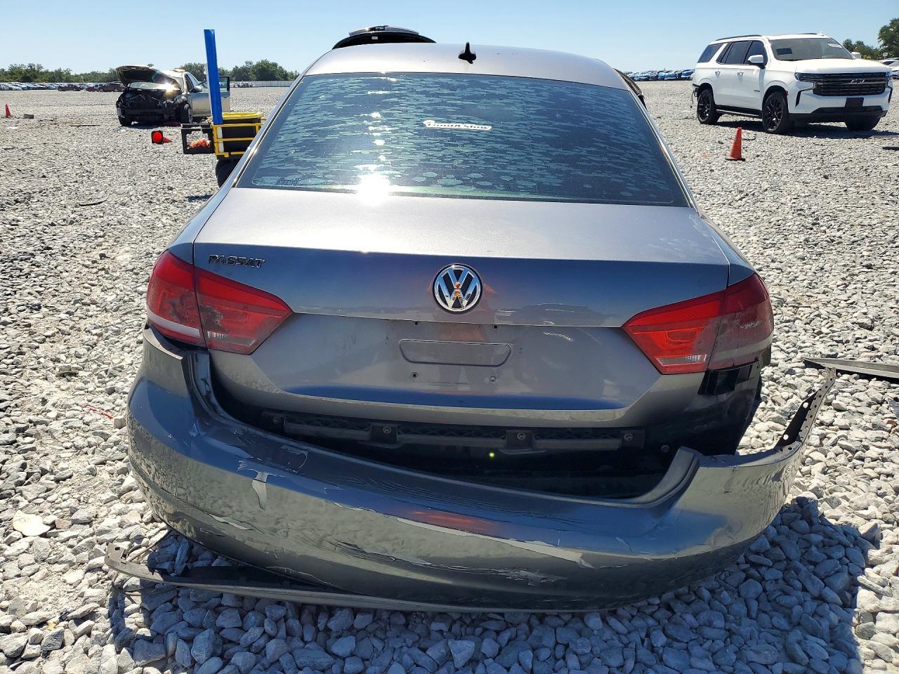 2012 Volkswagen Passat Se - Фото 6