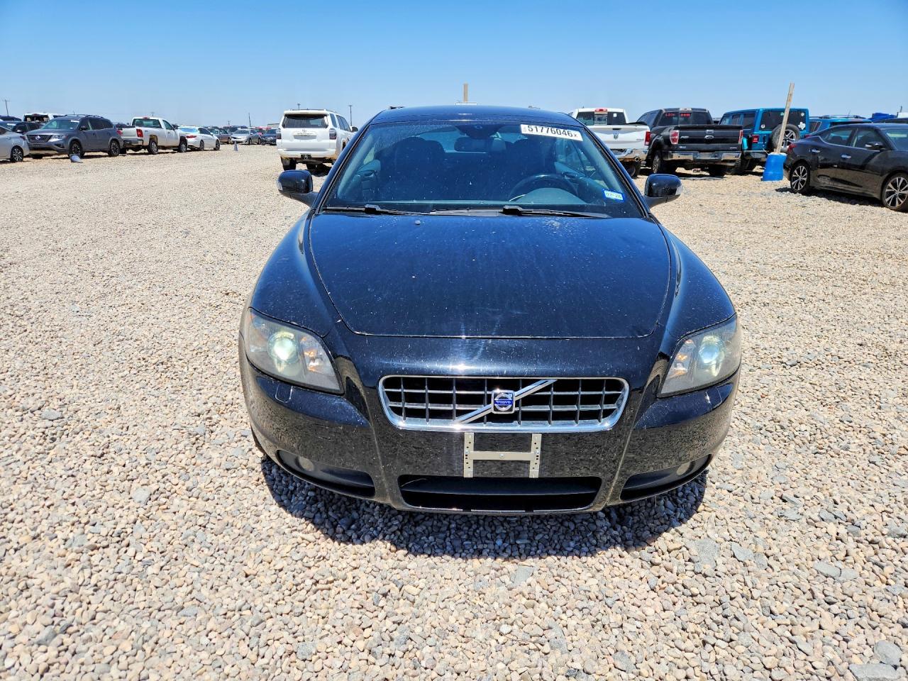 2010 Volvo C70 - Image 5