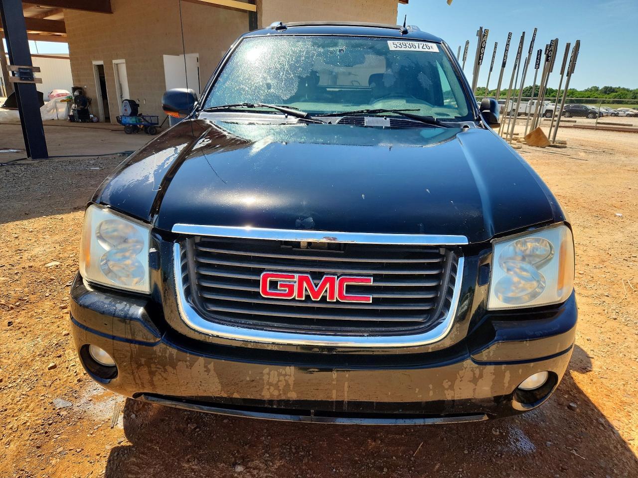 2004 GMC Envoy Xuv - Image 5