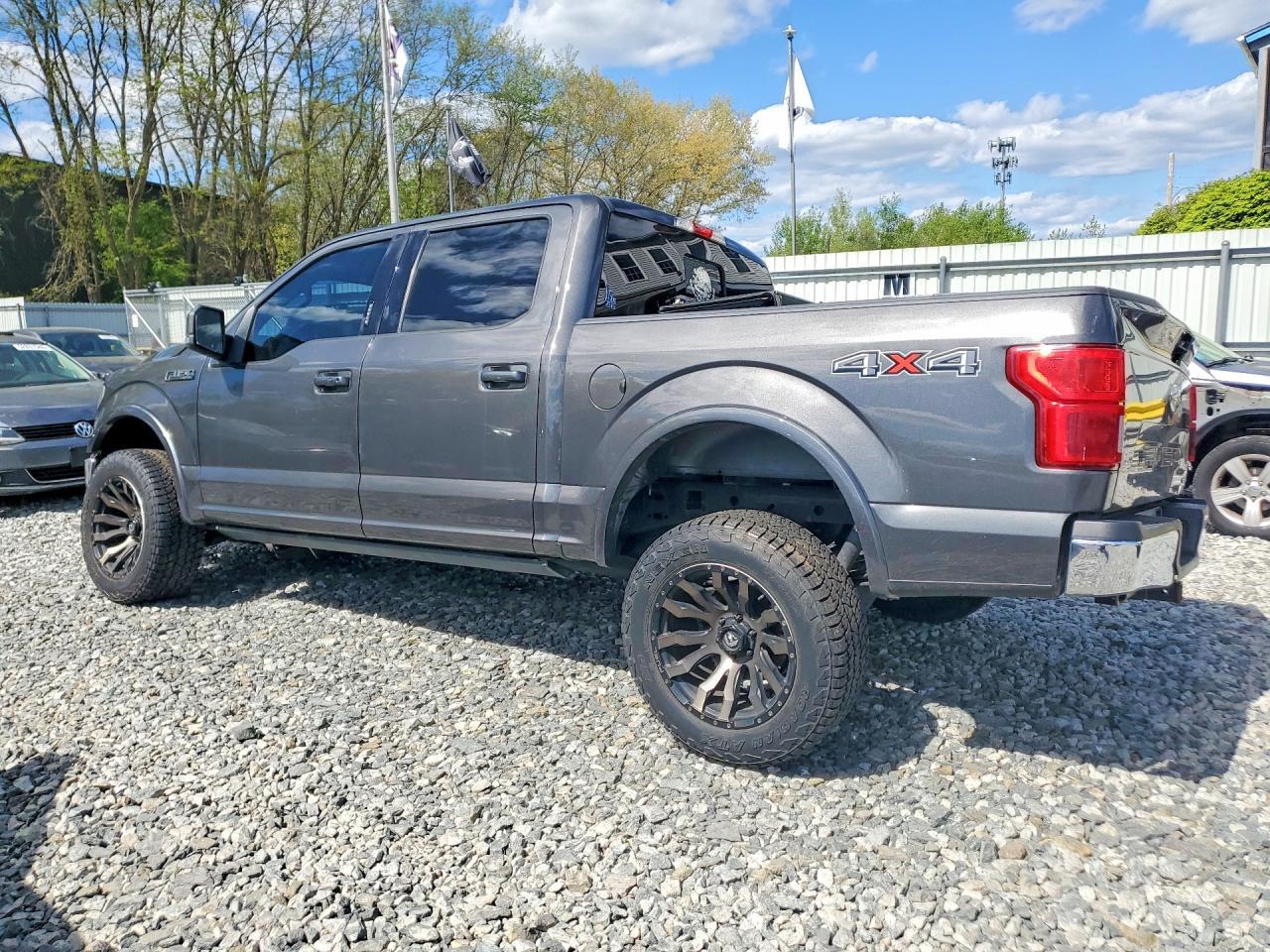 2020 Ford F150 Supercrew - Фото 2
