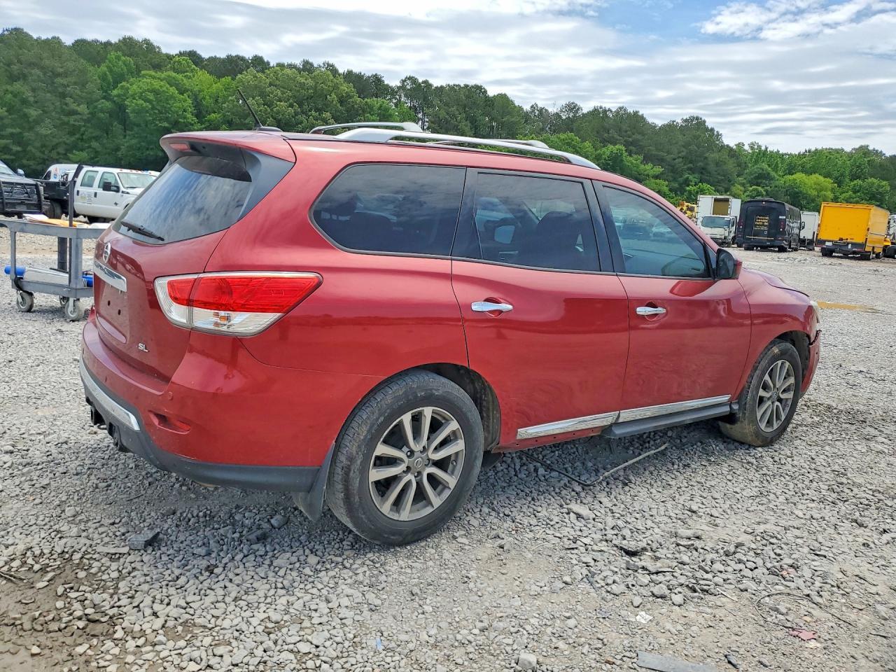 2015 Nissan Pathfinder Sl - Фото 3
