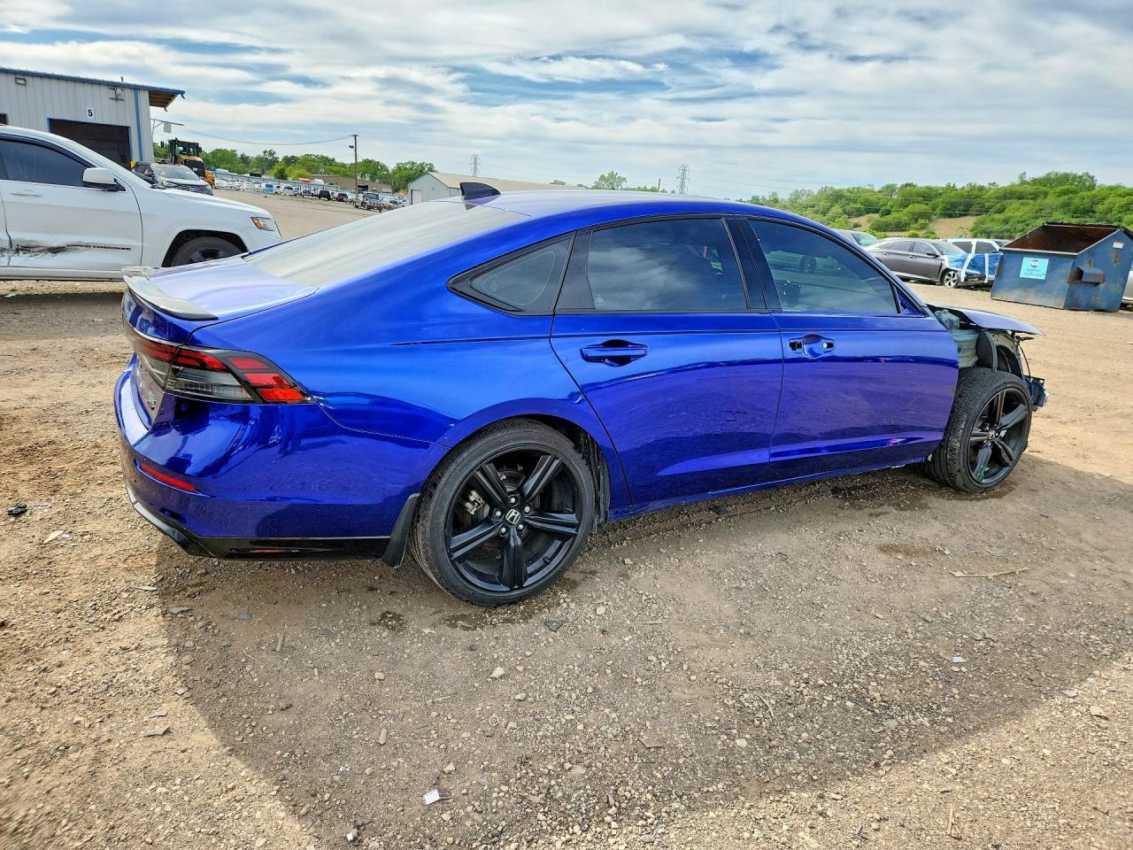 2025 Honda Accord Hybrid Sport-L - Image 3