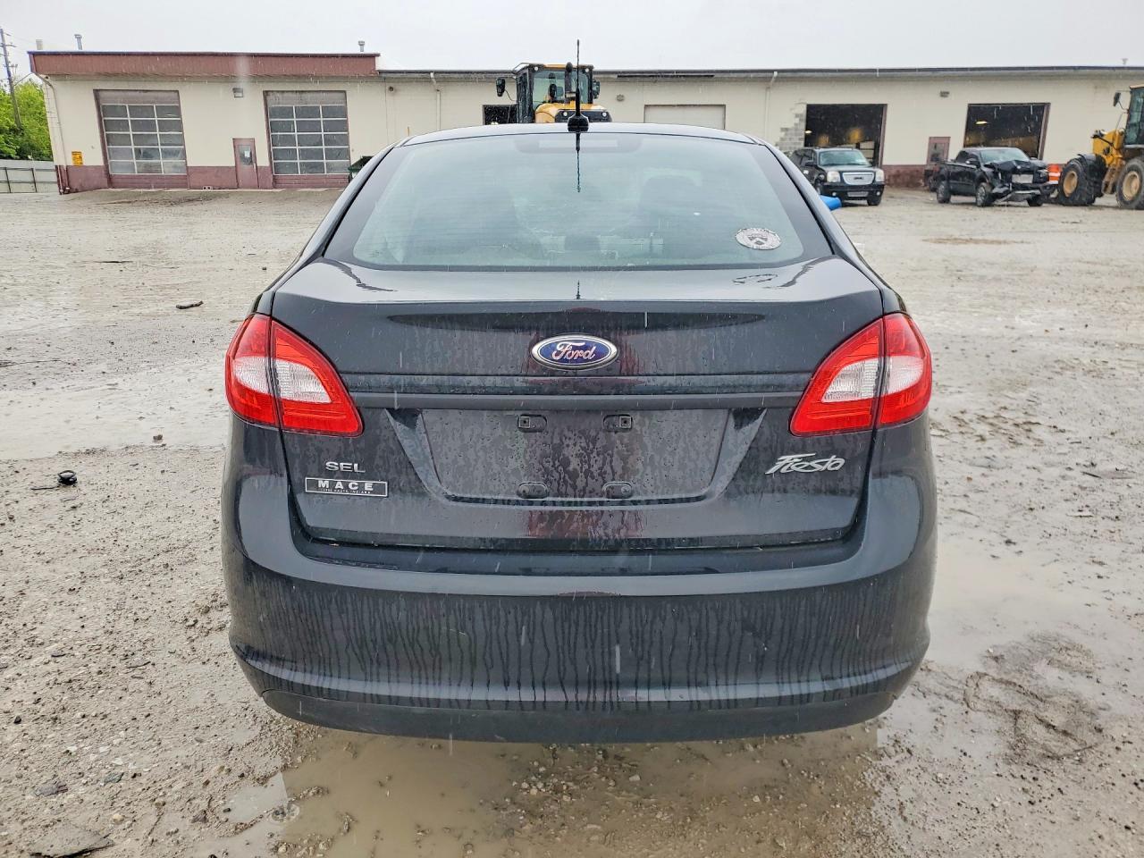 2012 Ford Fiesta Sel - Фото 6