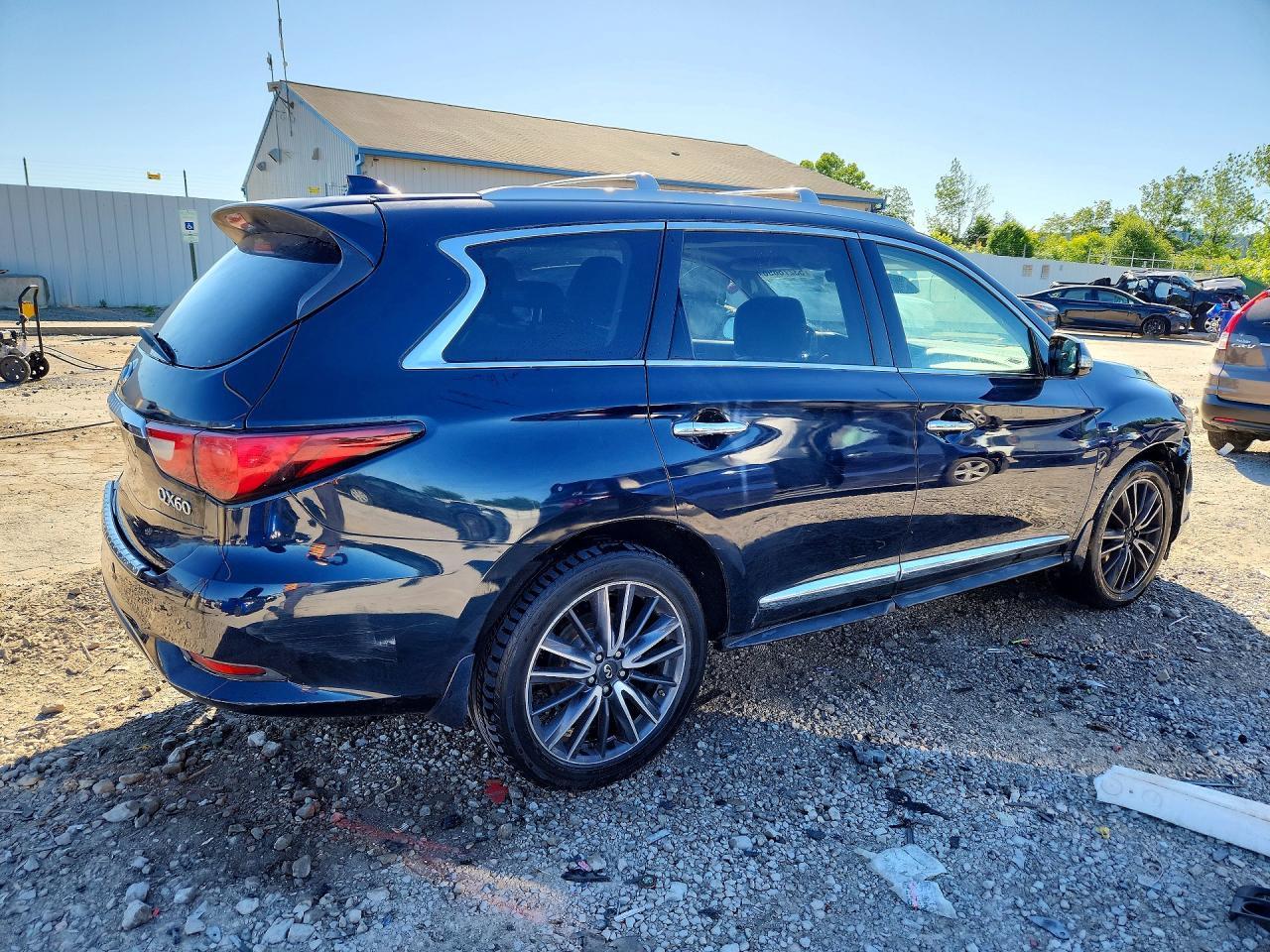 2016 Infiniti Qx60 Base - Фото 3