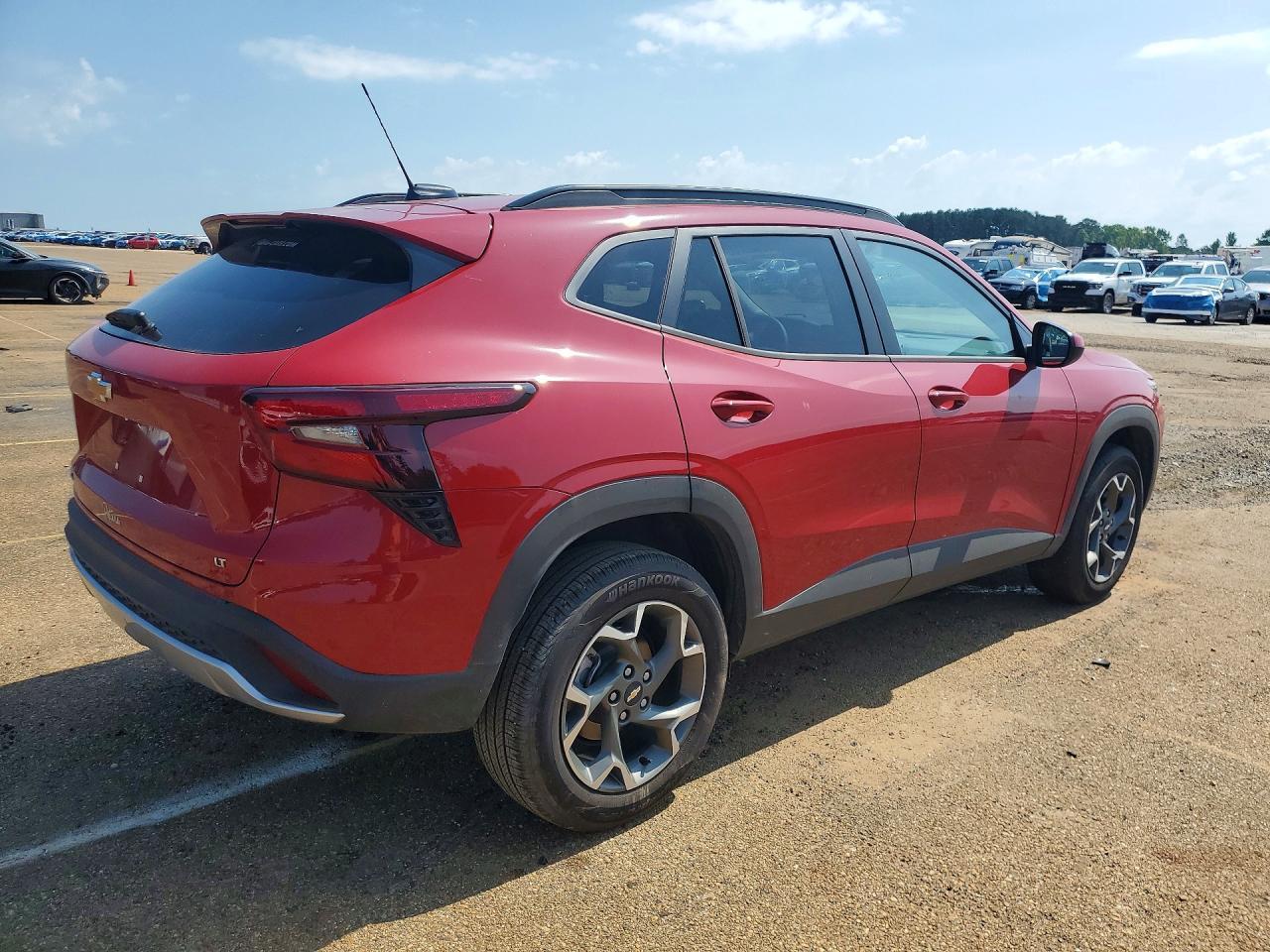 2026 Chevrolet Trax 1Lt - Фото 3