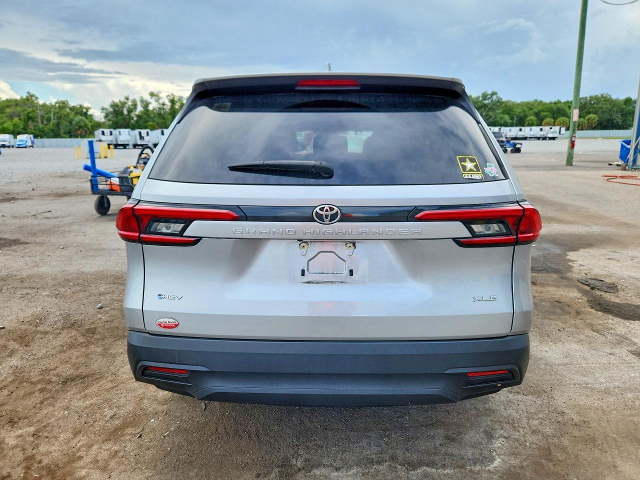2024 Toyota Grand Highlander Xle - Фото 6