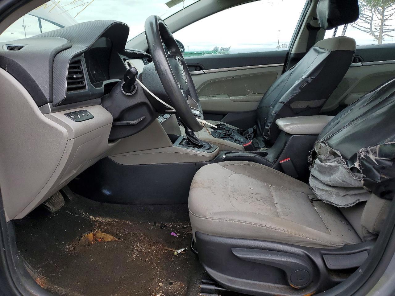 2019 Hyundai Elantra Sel - Фото 7