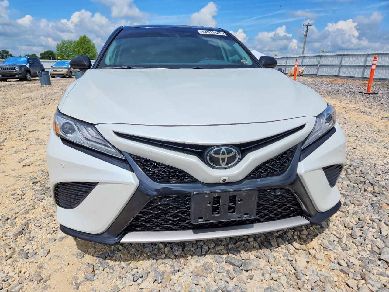 2020 Toyota Camry Xse V6 - Фото 5