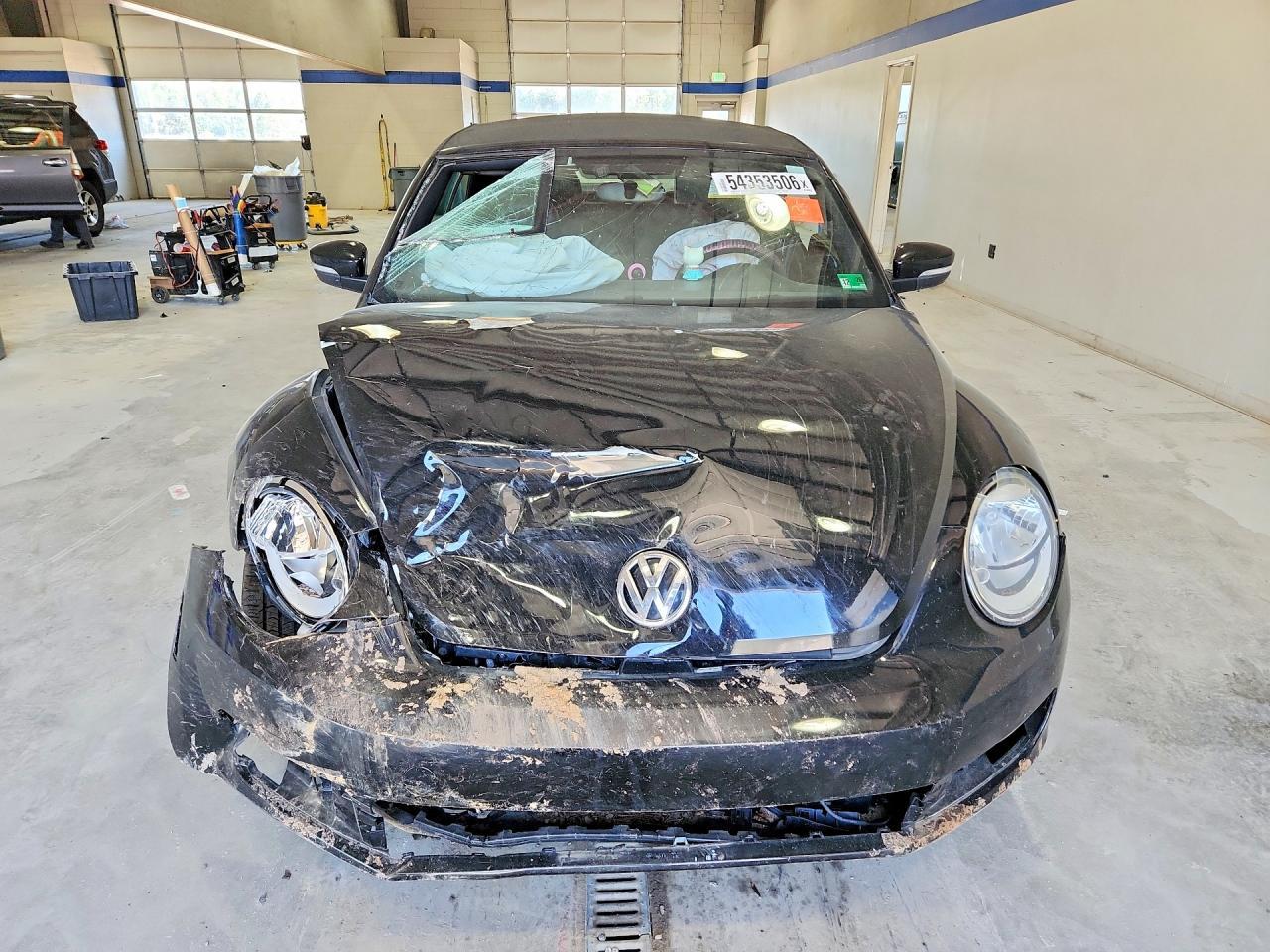 2014 Volkswagen Beetle - Фото 5