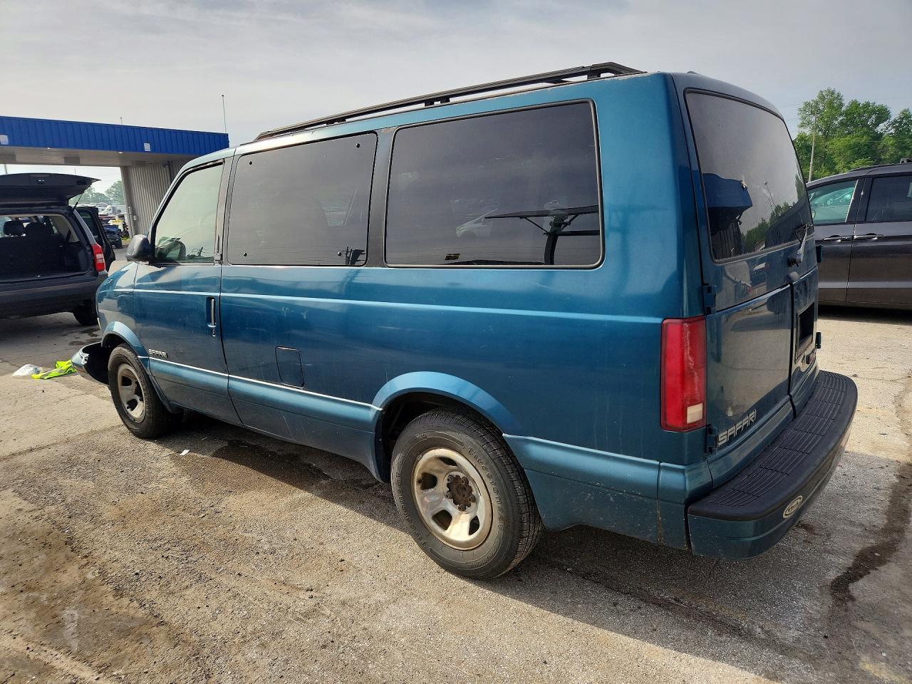 1996 GMC Safari Xt - Фото 2