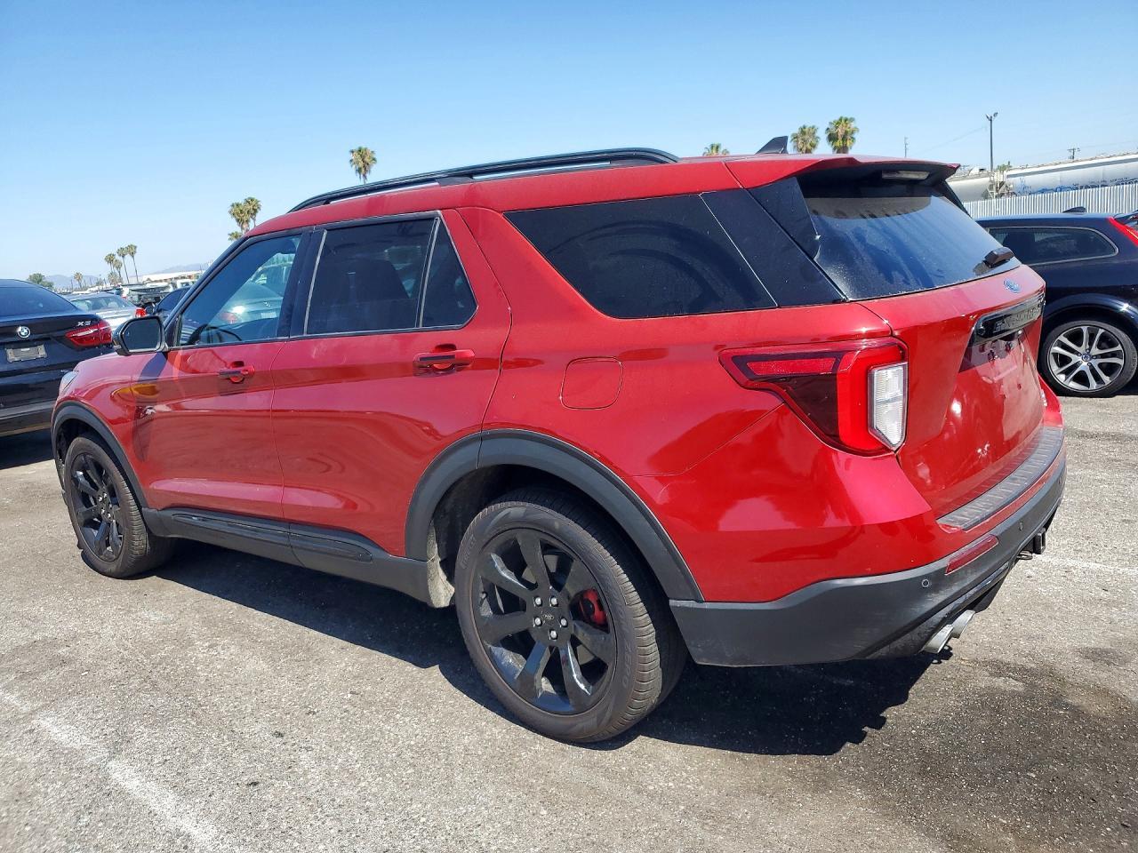 2023 Ford Explorer St - Фото 2