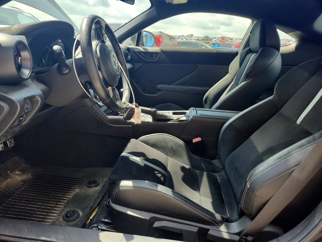 2025 Toyota Gr 86 Premium - Фото 7