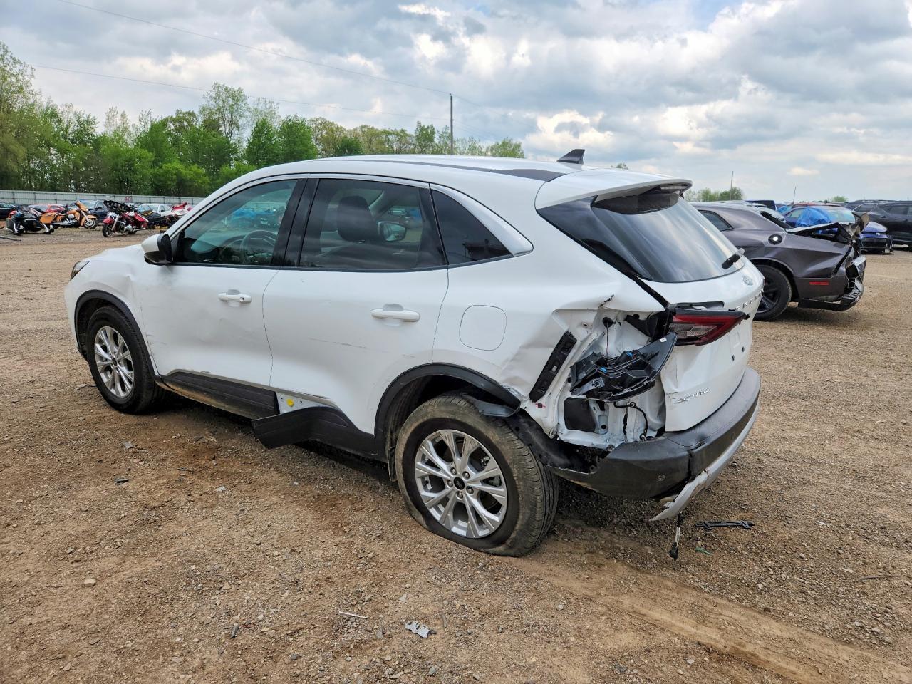 2024 Ford Escape Active - Фото 2