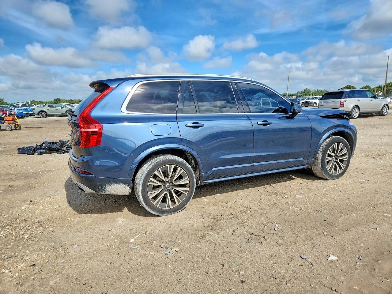 2021 Volvo Xc90 T5 Momentum - Фото 3